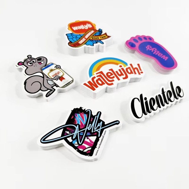 Laptop Waterproof Thick Vinyl PVC Custom Stickers Personalized Die Cut Waterproof Printing Matte Glossy Logo Stickers