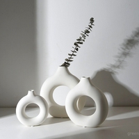 Vase en céramique antique blanc pur, design donut, pour arrangement floral à branche unique, décoration de table