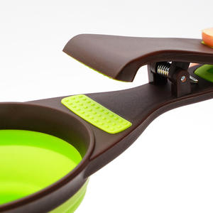 Cuillère à mesurer 3 en 1 pour animaux de compagnie, Clip de scellage de nourriture pour animaux de compagnie, cuillère à nourriture pliante pour chien - Product Image 3