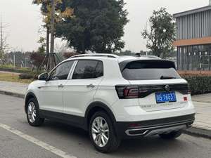 Volkswagen <span class=keywords><strong>T</strong></span>-<span class=keywords><strong>cross</strong></span> <span class=keywords><strong>2023</strong></span> de un solo dueño, listo para exportación, 1.5L automático, edición Comfort, SUV usado con excelente <span class=keywords><strong>precio</strong></span> - Product Image 5