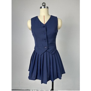Set di gonna alla moda in due pezzi da donna con scollo a V gilet monopetto e minigonna plissettata Sexy set due pezzi vestiti - Product Image 1