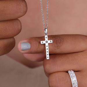 Collana con Ciondolo Micro Pavé per Donne, Stile Dolce e Cool, Gioielli Scintillanti alla Moda - Product Image 5