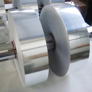 Feuille de papier d'aluminium gaufré doré de qualité alimentaire 30cm de largeur Emballage intérieur de cigarette composite Feuille de métal découpée en rouleau Feuille d'or - Product Image 3