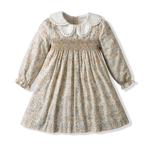Automne manches longues filles robe à la main smocké col blanc avec bouton impression florale enfants bébé fille robes - Product Image 1
