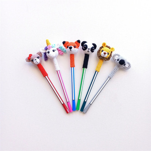 Nouveau Design Crochet Animal Crayon Tops Crochet Ours Arc-En-Ciel <span class=keywords><strong>Amigurumi</strong></span> Crayon Tops Étudiants Cadeau - Product Image 2