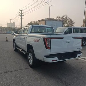 Véhicule tout-terrain Bosheng S6, pick-up à deux rangées de sièges, pneus résistants à l'usure, faible consommation de carburant pour le transport - Product Image 1