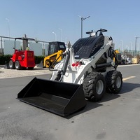 Pengiriman Gratis CE Bersertifikat Diesel Skid Steer Loader Kapasitas Bucket 500kg 2 Ton Wheel Front Loader Mini Backhoe Mesin Euro5/EPA