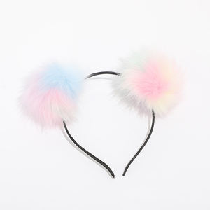 Halloween Ohr Stirnband Regenbogen Fluffy Ball Haars ch laufe Kostüm Pompon Ball Kaninchen Ohr Stirnband Pelz Haarschmuck - Product Image 4