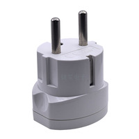 Adaptateur de prise de type G en cuivre 10A/16A250VAC vers prise de type C EU DE FR
