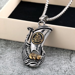 Collier pendentif bateau à voile Viking unisexe en acier inoxydable vintage, design géométrique, bijou cadeau - Product Image 3