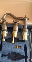 Robinet européen en cuivre à trois trous, chaud et froid, à double poignée, pour lavabo, ensemble trois pièces, finition or antique