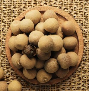 ลำไยอบแห้งพร้อมรับประทานในเปลือก รสหวานธรรมชาติ สำหรับน้ำชงและชา ขนมขบเคี้ยวไร้สารเติมแต่ง 500 กรัม - Product Image 1