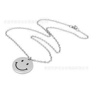 สร้อยคอจี้หน้ายิ้มสแตนเลสโซ่ยาวสำหรับผู้ชายเครื่องประดับแฟชั่น - Product Image 2