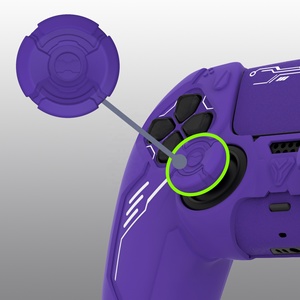 Coque en silicone pour manette PS5 - Design Robotic Armor - Product Image 5