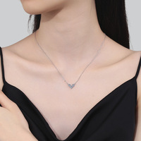 Merryshine S925 Argent Clavicule Chaîne Moissanite Coeur Forme Pendentif Collier Amour Accessoire De Mode En Gros Diamant Bijoux