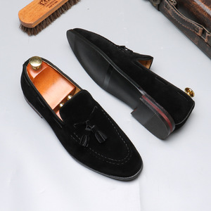 Chaussures habillées personnalisées pour hommes : Oxfords, Mocassins, Loafers en daim synthétique à lacets – Idéales pour l'automne, tenues de bureau et professionnelles - Product Image 1