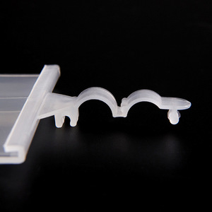 Clips de PVC con Cierre <span class=keywords><strong>a</strong></span> Presión para Etiquetas de Precio - Etiquetas Duraderas y Estables para Estantes de Tiendas, Supermercados, Hogares y Organización de Oficinas - Product Image 6
