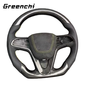 Volante Deportivo <span class=keywords><strong>Chevrolet</strong></span> Cruze - Personalizado en Cuero Perforado y Fibra de Carbono con Forma F1 y Detalles - Product Image 4
