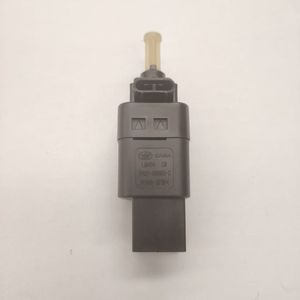 สวิตช์ไฟเบรก FAW Bestune รุ่น FA0166490 วัสดุพลาสติก ใหม่ รับประกัน 1 ปี ขายส่ง - Product Image 2