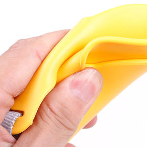 Gran oferta, <span class=keywords><strong>bozal</strong></span> para <span class=keywords><strong>perro</strong></span>, cubierta de boca de silicona de <span class=keywords><strong>pato</strong></span> suave con correa ajustable para perros pequeños y medianos para evitar mordeduras de ladridos - Product Image 6