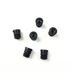Cache-<span class=keywords><strong>tube</strong></span> avec écrou fileté / Bouchons de <span class=keywords><strong>tube</strong></span> en plastique / <span class=keywords><strong>Bouchon</strong></span> <span class=keywords><strong>rond</strong></span> en plastique noir <span class=keywords><strong>pour</strong></span> pieds de meubles en <span class=keywords><strong>acier</strong></span> - Product Image 4