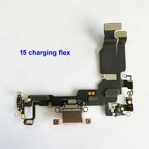 Base de <span class=keywords><strong>conector</strong></span> de puerto de <span class=keywords><strong>cargador</strong></span> de repuesto para iPhone 15 Pro, piezas de reparación, Cable flexible de carga para iPhone 15 pro Max, piezas de repuesto - Product Image 3