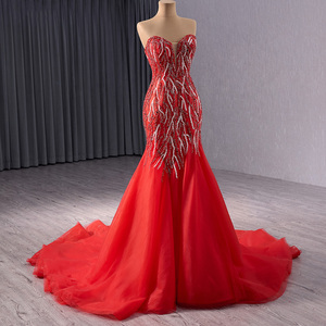 Robe de mariée sirène de luxe en dentelle perlée, rouge, pour bal de promo, avec corsage perlé en tulle, longueur ras du sol Rsm241050 - Product Image 2