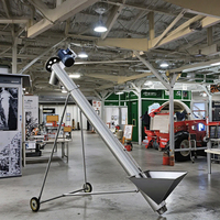 Trasportatore industriale a coclea sistema elevatore 2 T/H 220V trasportatore di alimentazione in acciaio per il produttore di carbone di grano diretto