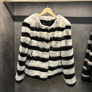 Giacca Invernale di Alta Gamma in Pelliccia all'Ingrosso, Morbida Giacca in Misto Lana <span class=keywords><strong>a</strong></span> <span class=keywords><strong>Righe</strong></span>, Produttore di Cappotti da <span class=keywords><strong>Donna</strong></span> - Product Image 3