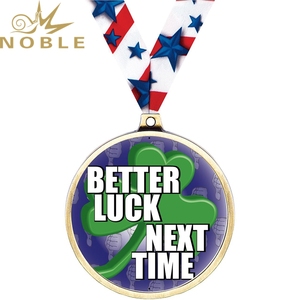 Medalla de esgrima Premium Noble <span class=keywords><strong>con</strong></span> máscara de esgrima 3D, <span class=keywords><strong>espadas</strong></span> cruzadas, ribete decorado <span class=keywords><strong>con</strong></span> estrella, premio de Metal hecho a mano para competiciones deportivas - Product Image 3