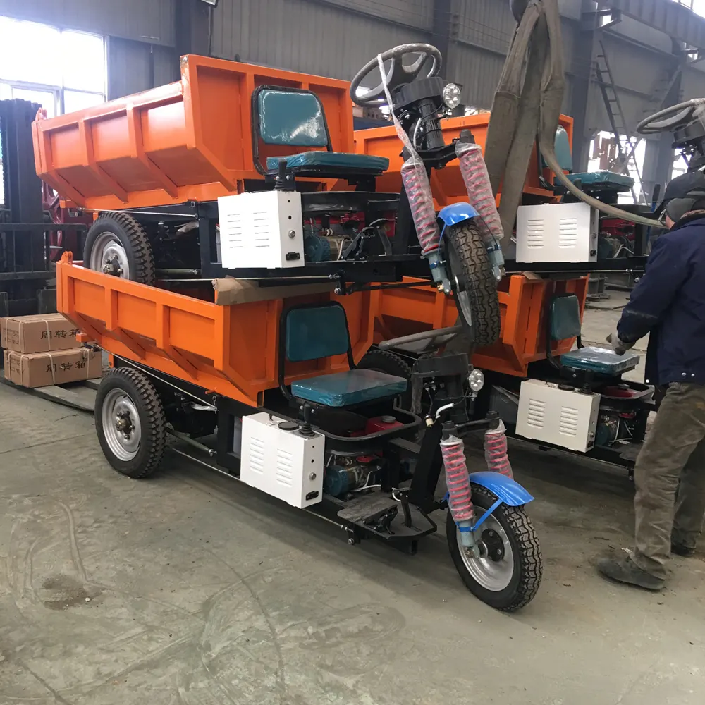 HUAHONG small diesel tricycle/three wheels dumper with large carrying
