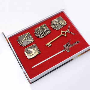 Conjunto de joyerí<span class=keywords><strong>a</strong></span> de Anime japonés Attack on Titan, conjunto de collar, broche, caja - Product Image 1