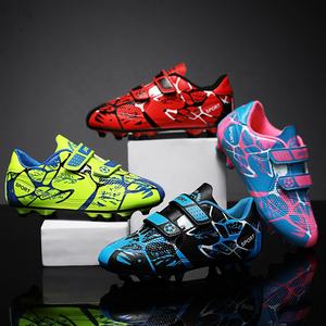 Venta al por mayor barato FG/TF joven adolescente entrenamiento Futsal zapatillas tobillo soporte fútbol zapato niños fútbol zapatos - Product Image 3