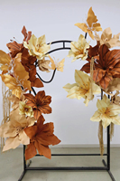 G-83 Arche florale aux tons chauds de la terre, grande composition florale artisanale pour la décoration de lieux de mariage, banquets et vitrines intérieures