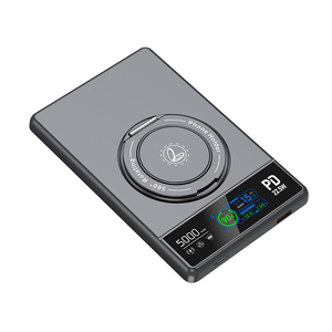 Batterie externe magnétique 3-en-1 avec support : chargeur sans fil 15W et chargeur PD 22,5W, affichage numérique 5000mAh, pour téléphone et montre, compatible vol en avion - Product Image 4