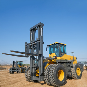 Montacargas Todoterreno en Oferta, 5 Toneladas, 8 Toneladas, 10 Toneladas, 15 Toneladas, Tracción en las Cuatro Ruedas, Montacargas Todoterreno para Terrenos Difíciles en Venta - Product Image 1