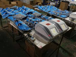 Effective air Wave Pressure Lymphatic Drainage with Vacuum Pressure Airbags Sauna Suit - Product Image 5