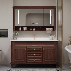 Tocador clásico tradicional de madera maciza con detalles tallados a mano, lavabo de mármol y dos armarios de almacenamiento de altura completa - Product Image 2