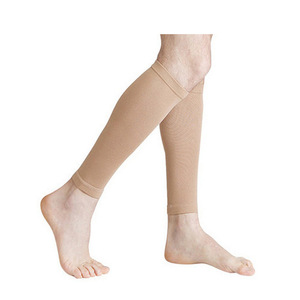 <strong>Manufacturer</strong> of <strong>Custom</strong> Gradient Compression Sports <strong>Socks</strong> for Leg Support and Shaping - Product Image 5