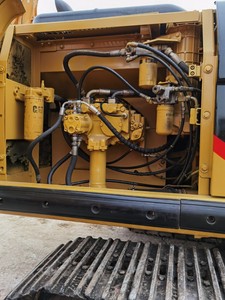 รถขุดไฮดรอลิกตีนตะขาบ Caterpillar CAT 330DL มือสอง ผลิตในญี่ปุ่น สภาพดี ขายดีที่สุด - Product Image 6