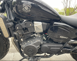 Approvisionnement d'Usine Moto Benelli Originale Panshou 250, Style Cruiser Classique Moteur 250cc - Product Image 3