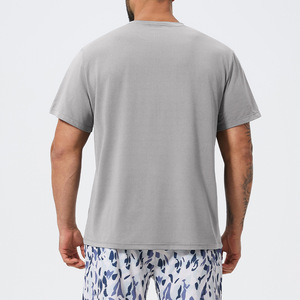 <span class=keywords><strong>เสื้อ</strong></span><span class=keywords><strong>ยืด</strong></span>คอกลมผู้ชายสไตล์สปอร์ตแคชชวล ระบายอากาศได้ดี ซึมซับเหงื่อ ใส่สบายผิว สำหรับฤดูใบไม้ผลิ/ฤดูร้อน ดีไซน์เรโทร - Product Image 2