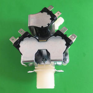 Machine à boissons à une entrée et trois sorties avec vanne de vidange à trois voies basse pression Catégorie de produit Vannes de réduction de pression - Product Image 1