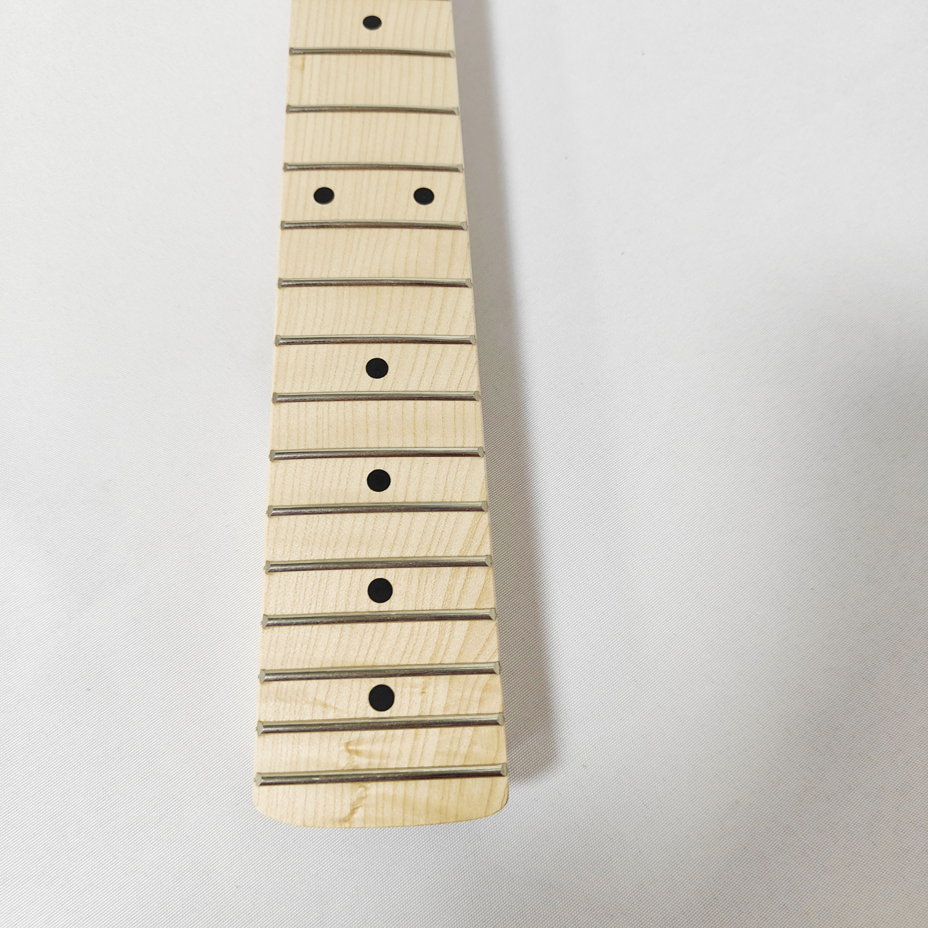 White: Wood color,Black