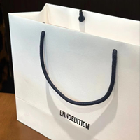 Maßgefertigte Umweltfreundliche Luxus-Papiertüte mit UV-Logo-Laminierung aus Recyclingmaterialien für Boutique-Verpackungen