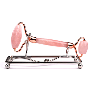 Haute qualité rose quartz <span class=keywords><strong>massage</strong></span> facial <span class=keywords><strong>jade</strong></span> <span class=keywords><strong>pierre</strong></span> rouleau masseur pour le <span class=keywords><strong>visage</strong></span> - Product Image 1