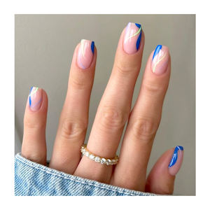 <span class=keywords><strong>Uñas</strong></span> postizas de Punta francesa, <span class=keywords><strong>uñas</strong></span> postizas de forma cuadrada mediana, corazón azul y blanco, 24 Uds. Oem Odm, palo de refuerzo - Product Image 2