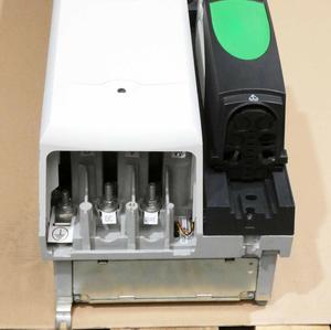 <span class=keywords><strong>Techniques</strong></span> Unidrive SP6402 110 132kW 210 236A -430330c9 - Product Image 1
