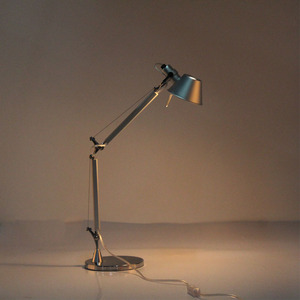 Hiện Đại Linh Hoạt Sắt Máy Tính LED Đèn Bàn Đèn Đọc Sách Dài Swing Arm Bàn Nghiên Cứu Đèn Điện Lamparas De Escritorio - Product Image 4