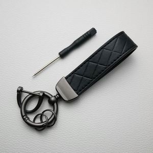 Llavero de Cuero Genuino de Lujo para Automóvil, Hebilla de Color Puro, Accesorios para Automóvil, Regalo Promocional de Moda, Anillo para Llaves - Product Image 4